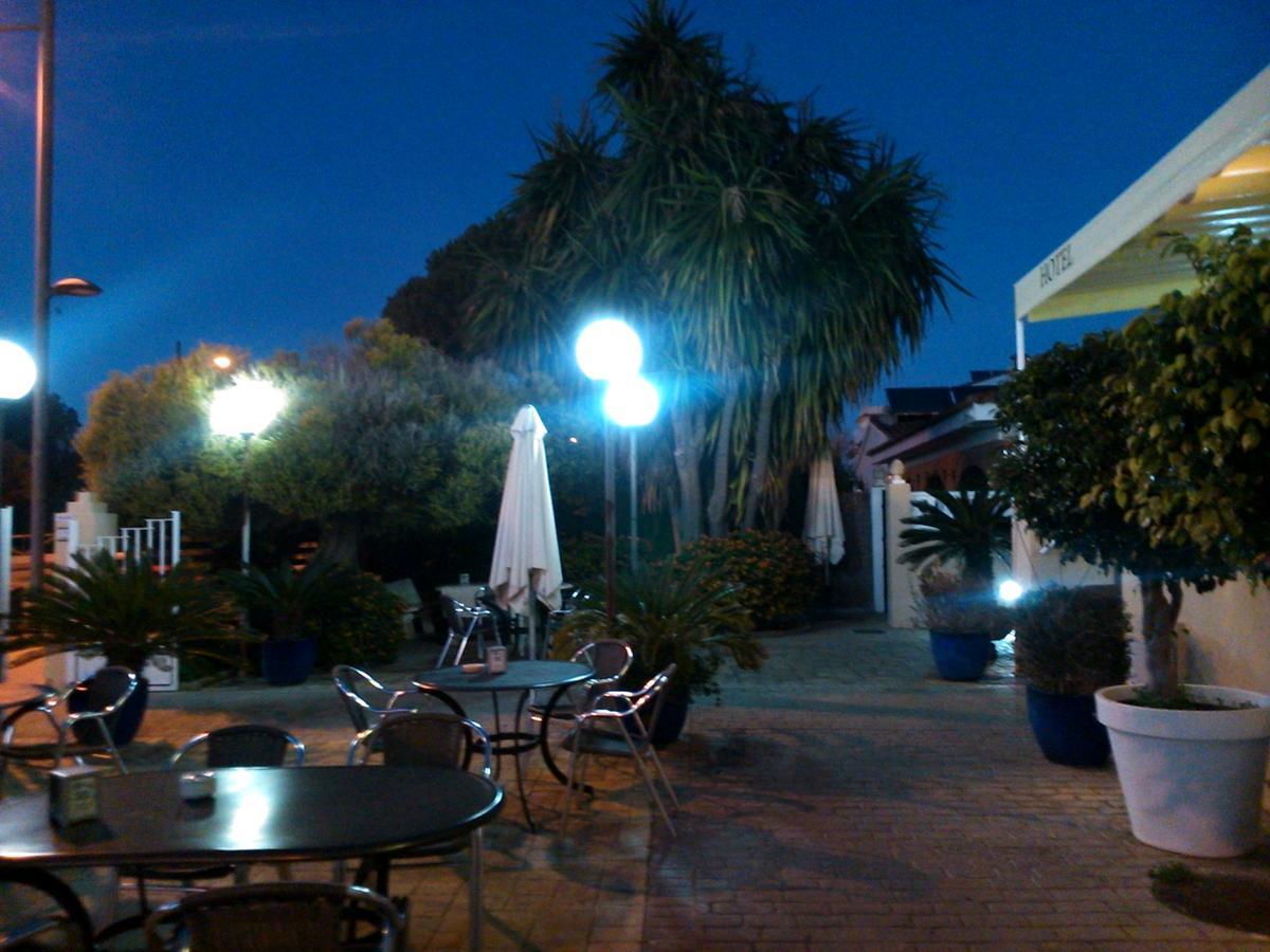 Hotel Las Canteras De Puerto Real Exterior photo